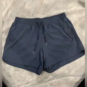 Calia by Carrie Underwood Journey Woven Mid-rise Active Shorts Blue-gray Largr